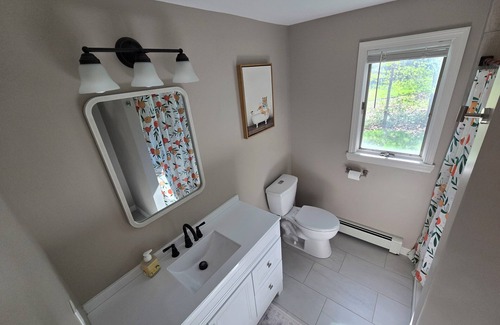 New Ipswich Maison | Marians Place Mountain Lake Escape!
