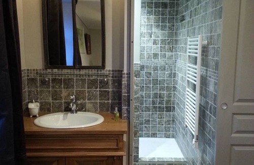 Saint-Haon-le-Chatel Maison | Chambre MARIE du relais Saint Jacques