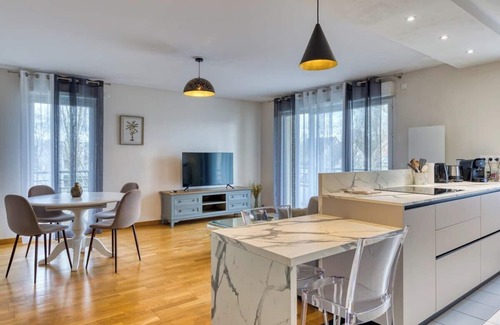 Bois-Guillaume Appartement | Marie : superbe appartement avec balcon et parking