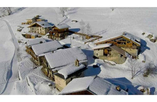 Nancroit Chalet De Ski | Marik Authentik