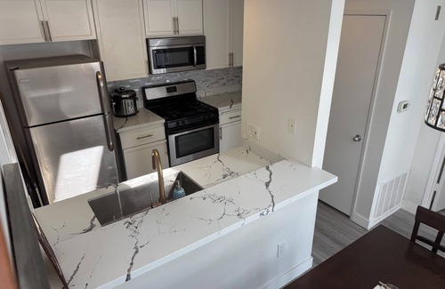 Columbia Maison | Marina District Townhouse steps from Seaport Village, Little Italy, and Bay