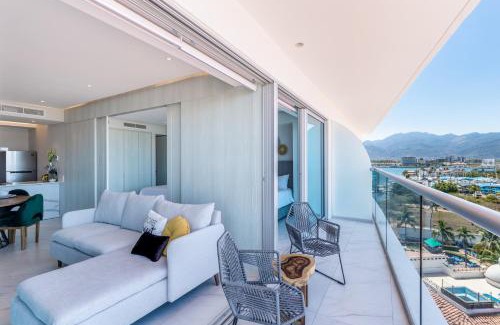 Isla Iguana Appartement | Marina Nautico 9 Luxury & Great Rooftop Pool View by Kivoya