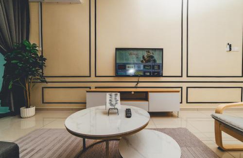 Central District Appartement | Marina Residence 3BR Shores Haven nr Midvalley CIQ by Our Stay