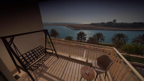 Bay La Sun Appartement | marina two apartment 201 with direct sea view