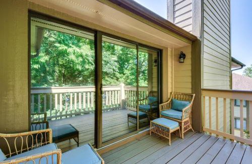 Salem Appartement | Marina Villa Condo at Lake Keowee with Fireplace