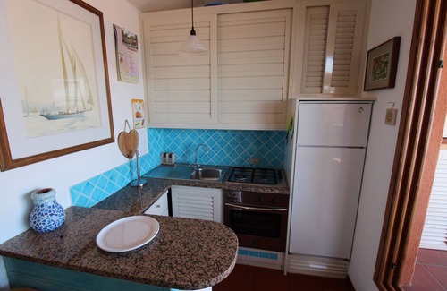 Golfo di Marinella Appartement | Appartement marin à 50 mètres de la plage, piscine, bar-restaurant, wifi