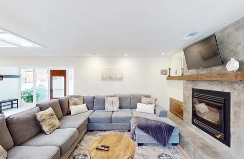 Santa Rosa Maison | Mark West Retreat