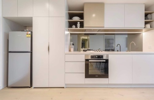West Melbourne Appartement | Marker | Modern Vintage Pad Near Factory Outlets