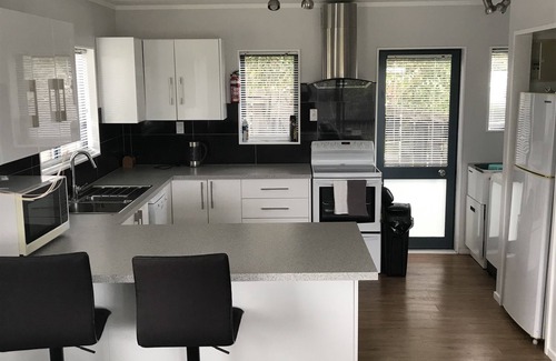 Stanmore Bay Cottage | Cottage indépendant avec son propre accès.