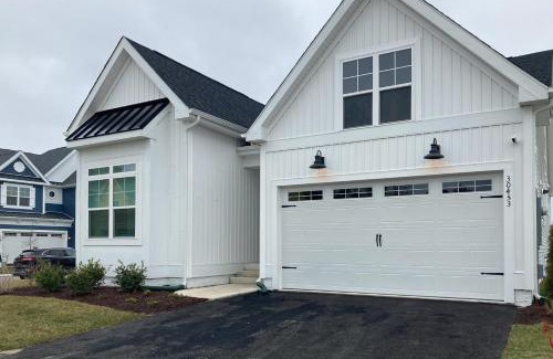 Cedar Neck Maison | Marlin Chase-30453 Madeira Ln