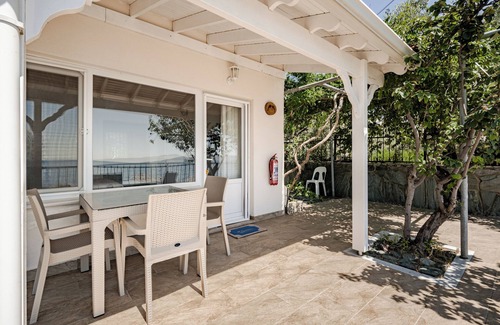 Marmara Appartement | Marmara Yali Evi - Direct Beachfront 1-Room-Apartment