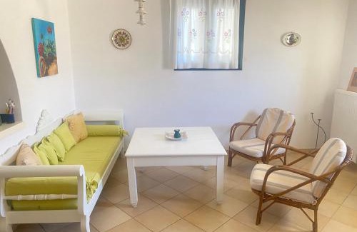 Piso Livadi Appartement | Maroussa s guesthouse