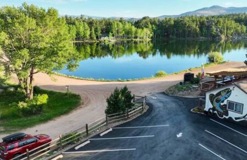 Red Feather Lakes Cabine | Marr's Mountain Cabins - Cabin 6