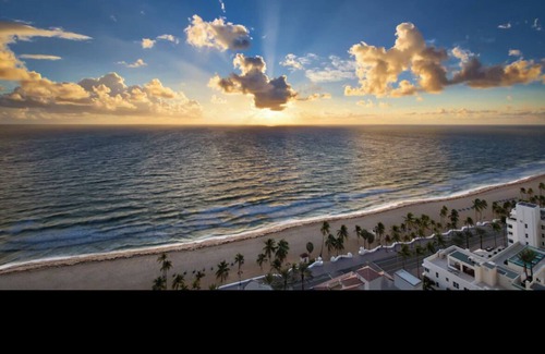 Barrier Island Station Balnéaire | MARRIOTT BEACH PLACE TOWERS -VACATION RENTAL -2 BEDROOMS 2 BATH SLEEPS 8