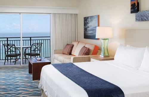 Barrier Island Station Balnéaire | Marriott's BeachPlace Towers Studio--Walk to the Tortuga Music Festival Event!