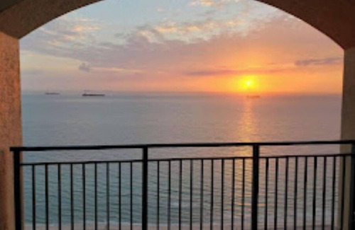 Barrier Island Villa | Marriott's BeachPlace Towers