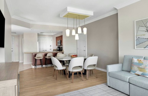 Central Beach Station Balnéaire | Marriott's BeachPlace Towers