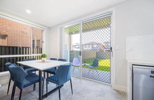 Marsden Park Maison | Marsden Park 2 level brand new house near Parks
