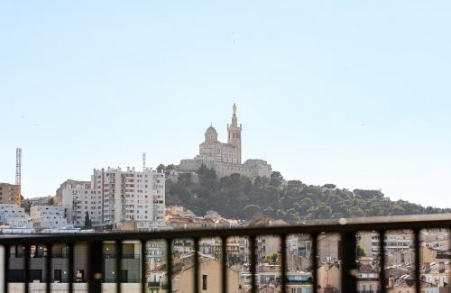 Lodi Appartement | Marseille: Superbe vue sur Notre-Dame de la Garde