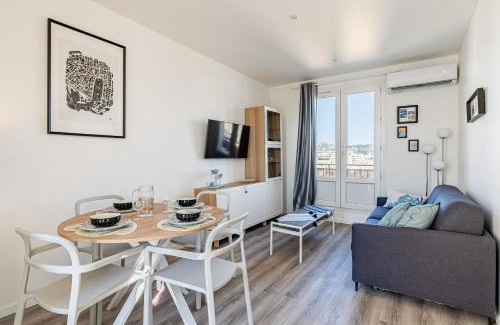 Lodi Appartement | Marseille: Superbe vue sur Notre-Dame de la Garde