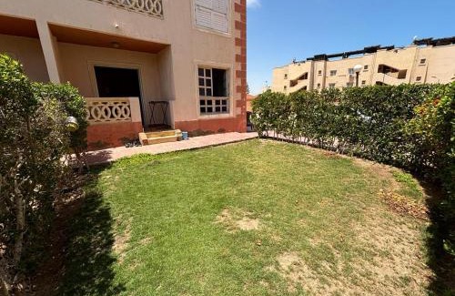 Al Alamayn Chalet De Ski | Marselia Beach 1 Camellia