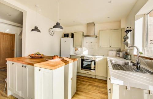 Salthouse Maison | Marsh View