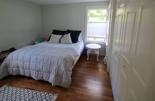 Humarock Maison | Marshfield 2 Bed, 1 Bath, walking distance to beach