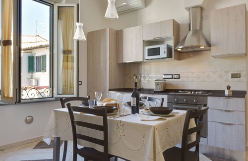 San Lorenzo Appartement | 💥💥💥"Marte Suite" - in the heart of Florence! A/C - WiFi superfast! 💥💥💥
