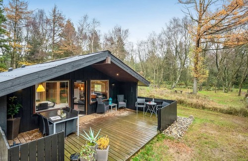 Tim Maison | "Marthine" - 650m to the inlet by Interhome