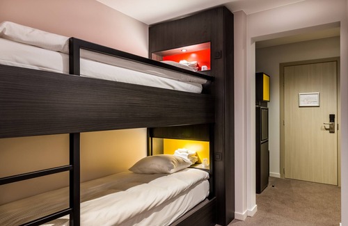 Tubize Hôtel | Martin's Red