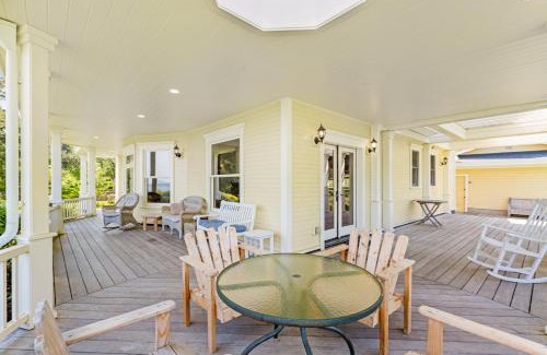 Langley Maison | Marty's Place