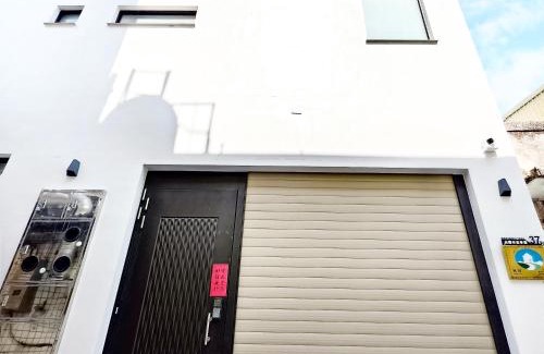 West Central District Maison | Maru Yang 馬路楊宿屋