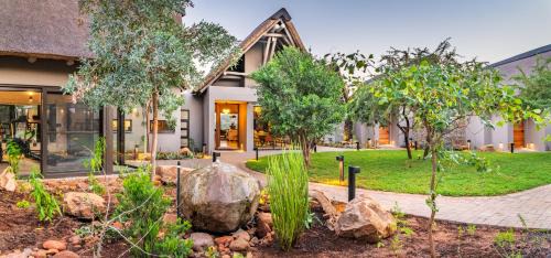 Buffelspruit Maison | Marula Sunrise Lodge, Mjejane Private Game Reserve