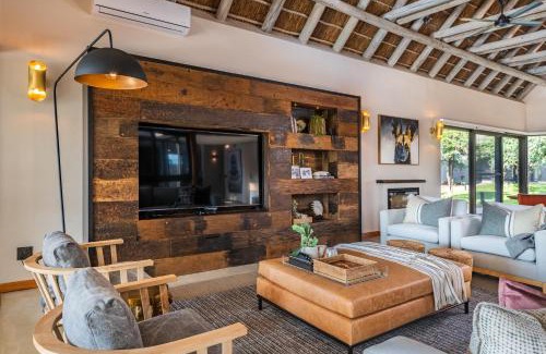 Buffelspruit Maison | Marula Sunrise Lodge, Mjejane Private Game Reserve