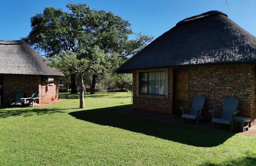 Mudimeli Cabine | Marumbi Lodge & Hunting Safaris