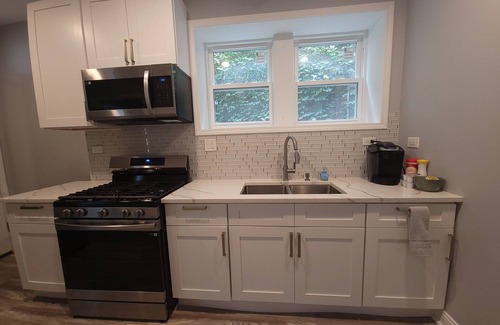 South Shore Appartement | Marvelous 3-bedroom apartment with WiFi, AC 18 minutes from downtown Chicago