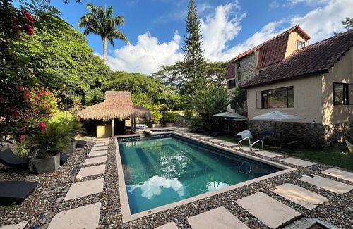 Guaduas Maison | Marvelous 5-bedroom house with WiFi in Guaduas