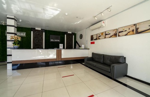 Wakaf Che Yeh Hôtel | Mary J Hotel Family 10 pax room