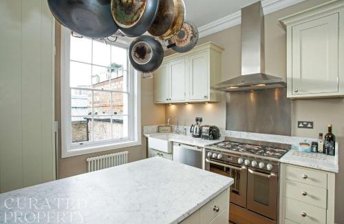 St. Johns Wood Appartement | Marylebone Luxury 2-Bed Duplex with Terrace