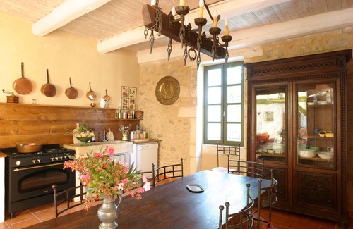 Saint-Nazaire Maison | Mas 17eme piscine privée proche Avignon, Vallée Cèze, Ardèche, chien bienvenu