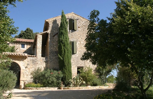 Saint-Nazaire Maison | Mas 17eme piscine privée proche Avignon, Vallée Cèze, Ardèche, chien bienvenu