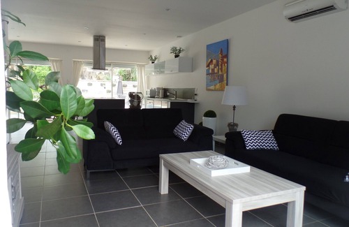 Perpignan Maison | MAS CATALAN PROCHE DES PLAGES/15mn PISCINE PRIVEE 8x4