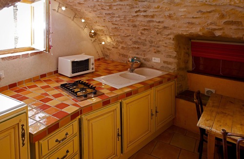 Brissac Maison | Mas de Coulet: Gîte Le Roc Blanc (2 personas)