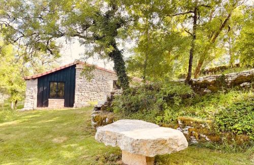 Calvignac Maison | Mas de Méjas Gîte La Casaline