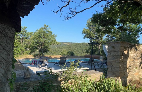 Revest-des-Brousses Maison | Mas de Provence, piscine, plein ciel, pleine nature, 350 m2,110 hectares privés!