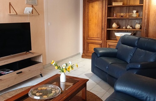 Saint-Julien-de-l'Herms Maison | "mas du mayoussier" with private garden