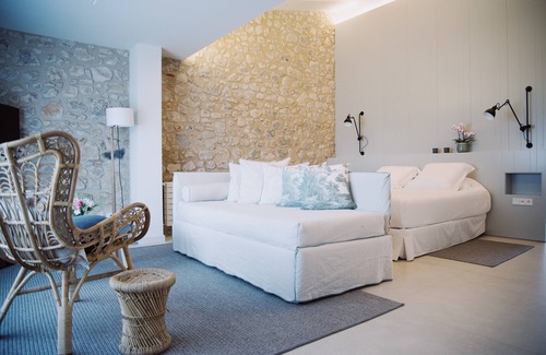 Avinyonet de Puigventos Hôtel | Mas Falgarona Hotel Boutique and Spa