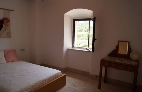 Sant Marti de Riucorb Cottage | Mas Fogonussa - Rural house with swimming pool in the vineyards - Enotourism and Oleotourism