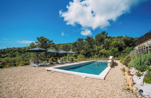 Saint-Christol-de-Rodieres Autre | * Mas de Toulair - Luxe absolu, piscine chauffée, jacuzzi, 6 suites ... *
