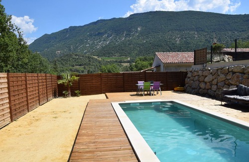 Pierrelongue Maison | Le Mas Kalicia - Belle villa de 170m² avec piscine